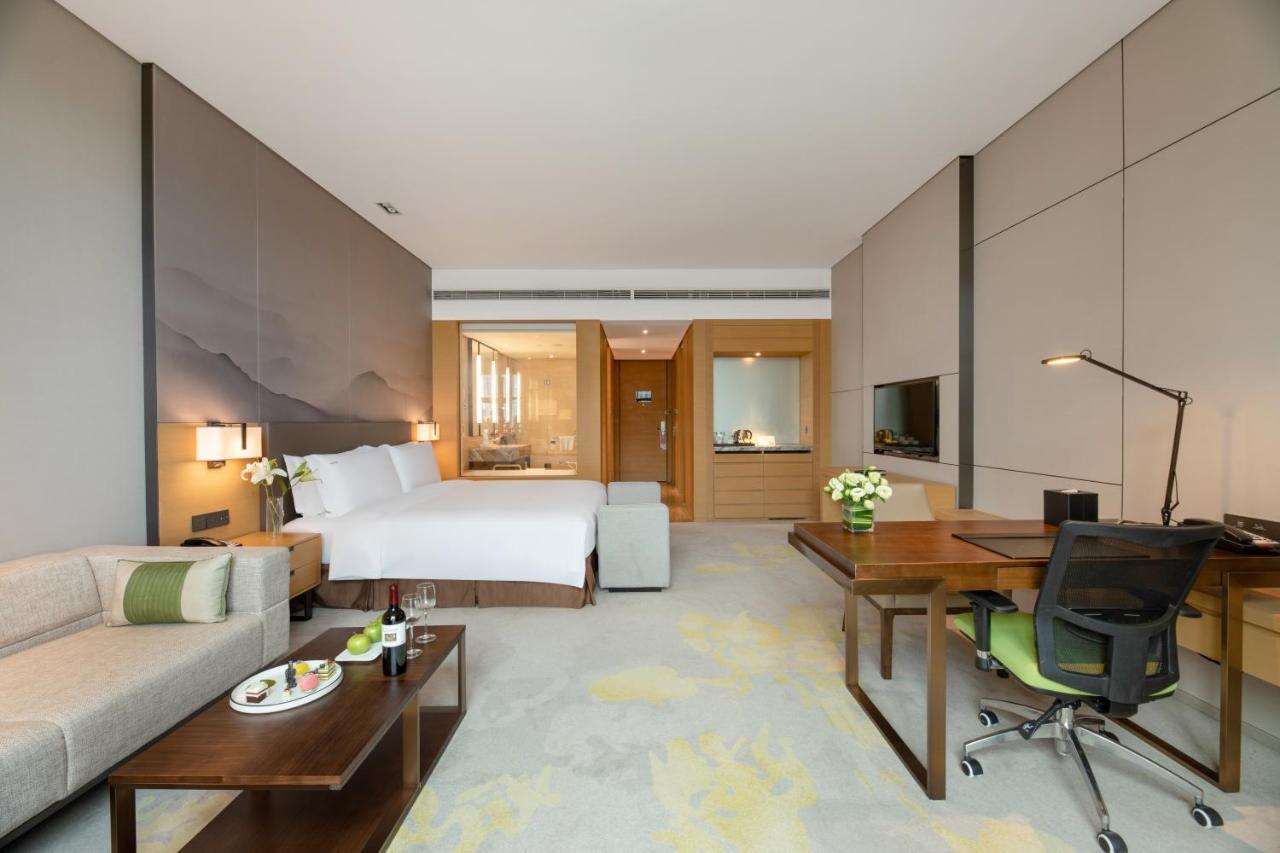 Holiday Inn Baoji Central By Ihg エクステリア 写真