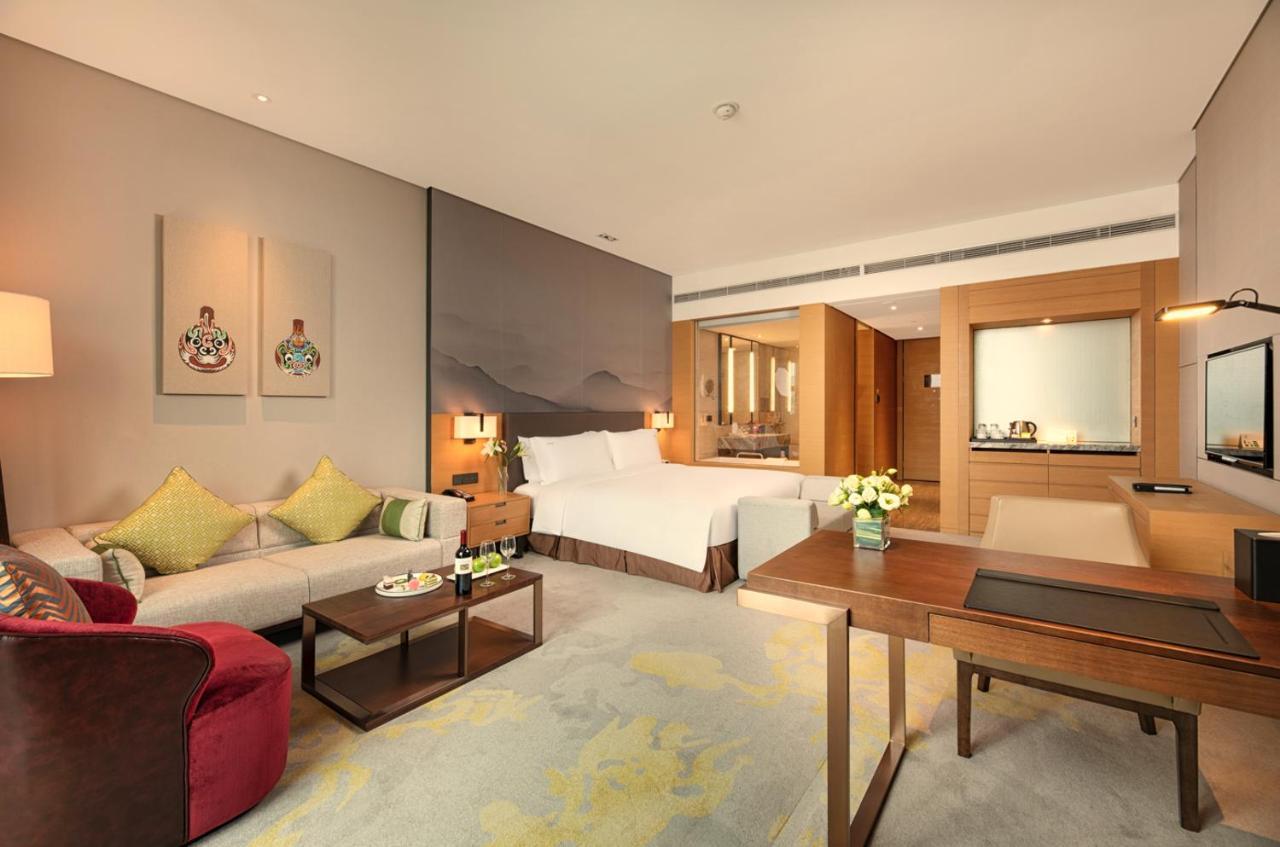 Holiday Inn Baoji Central By Ihg エクステリア 写真